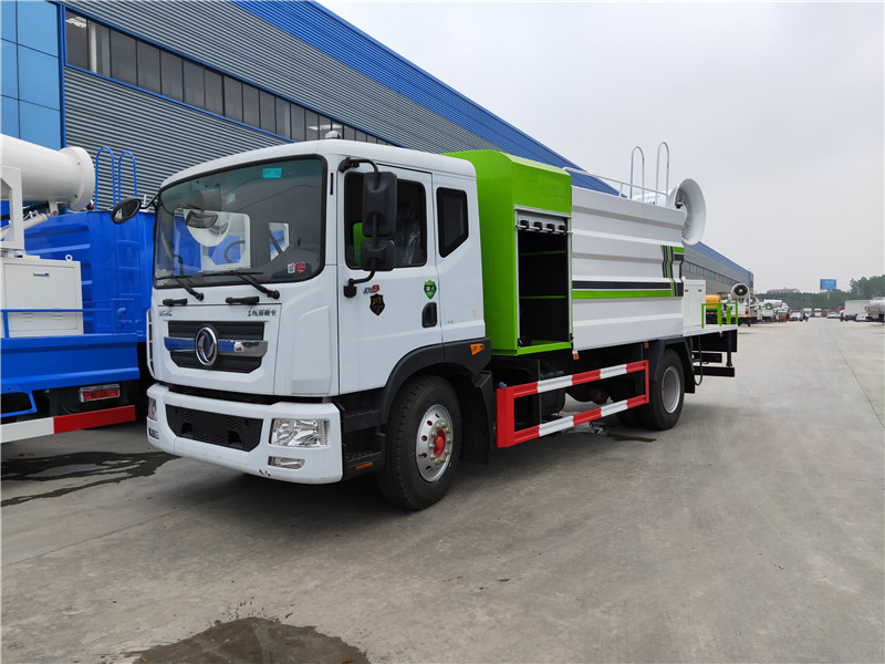 ����12���|�L(f��ng)D9�F��܇