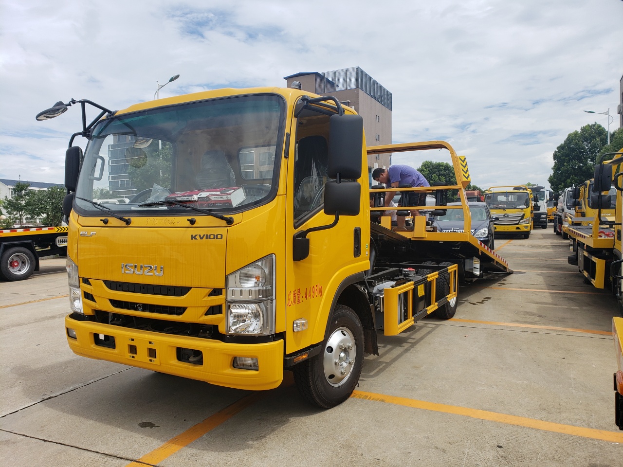 國六慶鈴寬體藍牌一拖二清障車